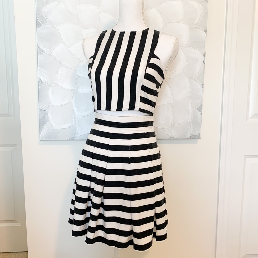 Gianni Bini 2 Piece Set Skirt